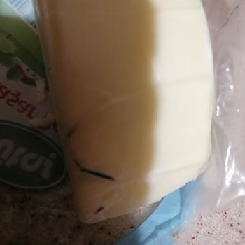 Sütaş Kaşar Peyniri Küflü Çıktı
