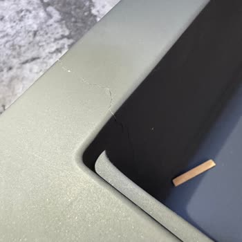 Luxell Gönderilen Ürün Çatlak