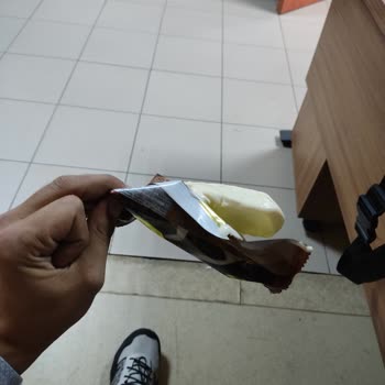 Magnum Badem Fabrika Hatası Çikolata Ve Badem Konmamış