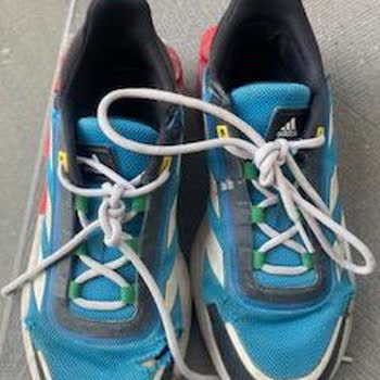 Adidas Firmasının Ayıplı Ürün İncelemesinde Müşteriyi Kusurlu Bulması.