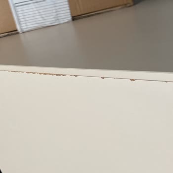 Doğtaş Mobilya Dolapların Deformeli Ve Boyası Atık Gelmesi