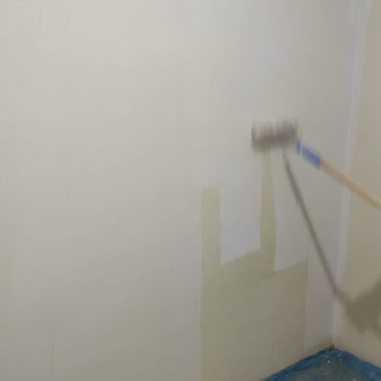 Polisan Permolit Boya Aldığım Renk Başka Duvardaki Görüntü Başka