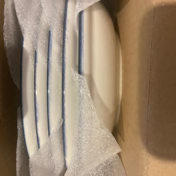 Emsan Mutfak Mağazasından Aldığım Kelsey Yemek Takımında Eksik Ve Kırık Parçalar