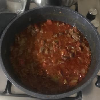 Beşler Sucuk Pişmeyen Kuşbaşı Et