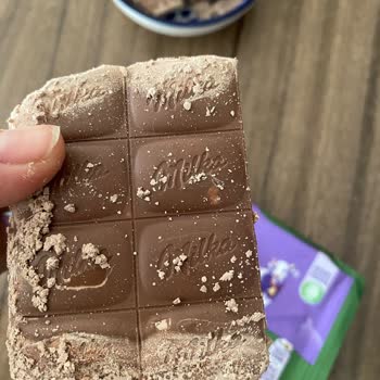 Tarım Kredi Kooperatif Market Milka Markalı Çikolatada Sorun