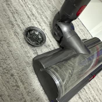 Dyson V15 Halı Başlığı