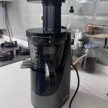 Arçelik K 1582 Katı Meyve Sıkacağının Kapağı Asla Açılmıyor