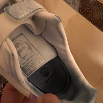 LCW Çoraplarındaki Boya