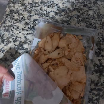 Banvit Bozulmuş Döner Satıyorlar Yazıklar Olsun