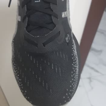 Asics Doesn't Stand By Its Faulty Shoes