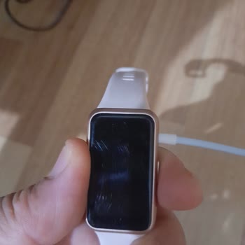 Huawei Band 7 Akıllı Saatim Şarj Almıyor