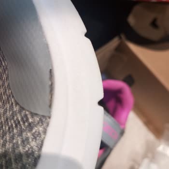 Skechers Markasının Garanti Sorunu