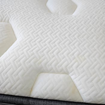 Yataş Serdivan Bedding Şubesi Kusurlu Mal Teslim Etti