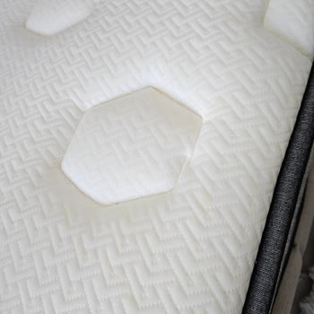 Yataş Serdivan Bedding Şubesi Kusurlu Mal Teslim Etti