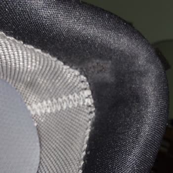 6 Ayda İçten Yırtılan Salomon Marka Ayakkabı