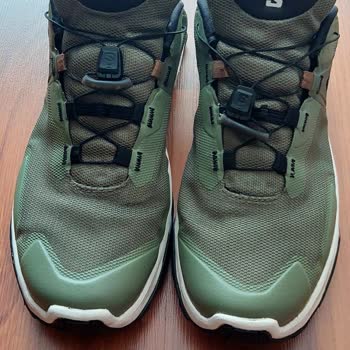 6 Ayda İçten Yırtılan Salomon Marka Ayakkabı