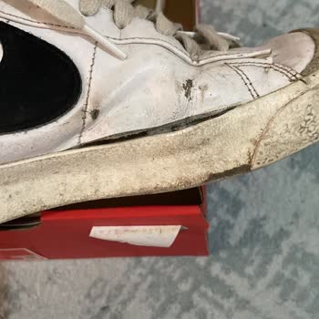 Nike Spor Ayakkabı Taban Açılması