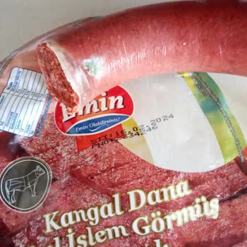 BİM Bir Markanın Satılan Sucuğunun Küflü Olduğu İddia Ediliyor