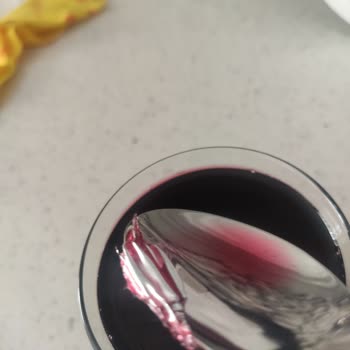 Aroma Meyve Suları Paket İçinden Cisim Çıktı