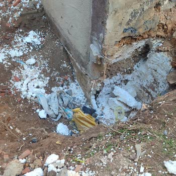 Sultanbeyli Belediyesi Binada Lağım Kokusu Var İvedi