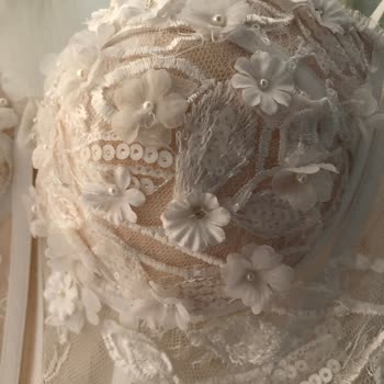 Glamour Gelinlik Özensiz Bir İşletme