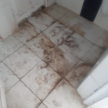 Sırören İlkokulu (Kütahya)'nda Temizlik Görevlisi Yok