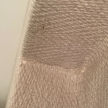 İz Yapı (Antalya) Hatalı Duvar Kağıdı Yapımı