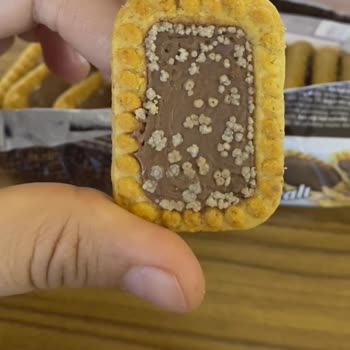 Eti Gıda Bisküvide Beklenmedik Şeyler Bulundu