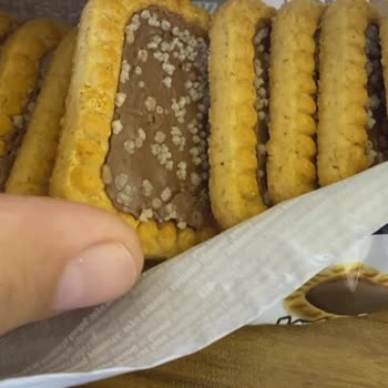 Eti Gıda Bisküvide Beklenmedik Şeyler Bulundu