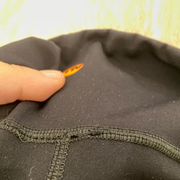 Mavi Taytımda İp Sökülmeleri Oluşuyor
