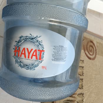 Hayat Su 2023 Yılında 2016 Tarihli Damacanayla Su Satıyor