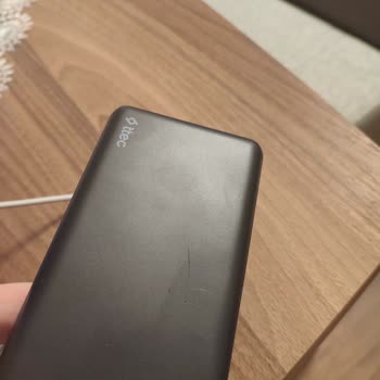 D&R Vadi İstanbul Çizik Powerbank!