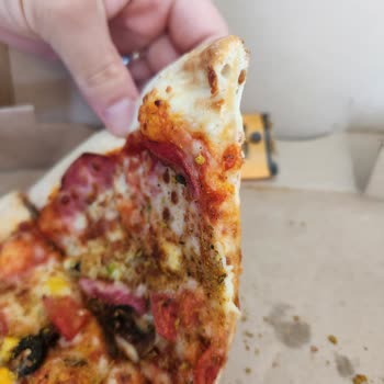 PizzaLazza Ekstra Malzemesiz Pizza