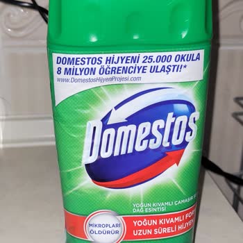 Domestos Beyaz Tişörtümü Pembe Yaptı