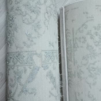 Kubilay Halı Yıkama Halılarımızı Sarartıp Tüylerini Yolup Geri Veriyor!