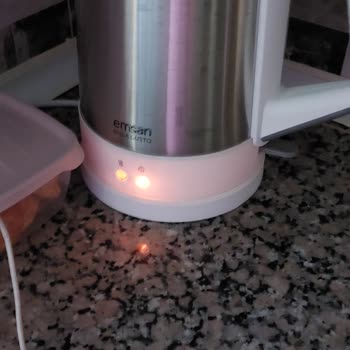 Emsan Çaycı'da Demlik Kapağı Sorunu