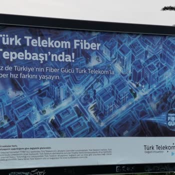 Türk Telekom Altyapı Vermiyor Ama Sponsorluklarla Paraları Saçıyor