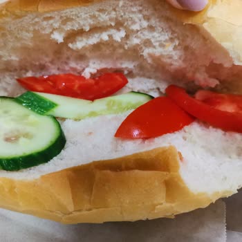 Kredi ve Yurtlar Kurumu Kahvaltıdaki Hazır Menü