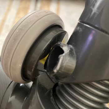 Arnica Süpürge Başlığı Elimde Kaldı