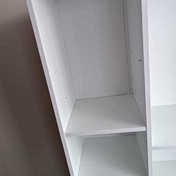 Koçtaş'tan Aldığım Mikrodalga Fırın Dolabının Bir Rafı Yanlış Geldi.