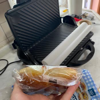 Uno Ekmek Küflenmiş Ekmekler