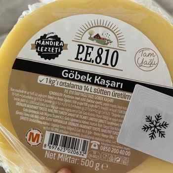 Migros P. E. 810 Göbek Kaşarı Kıl Çıktı