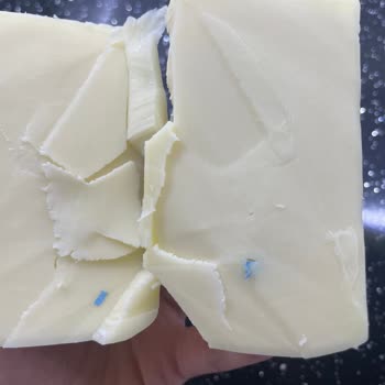 Tarım Kredi Kooperatif Market Tarım Kredi Markalı Kaşarın İçerisinde Ki Ambalaj!