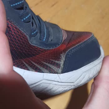 Skechers Kusuru Kabul Etmiyor