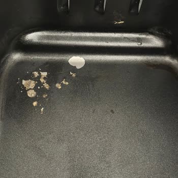 Hepsiburada Yui Marka Airfryer Haznesi Paslandı