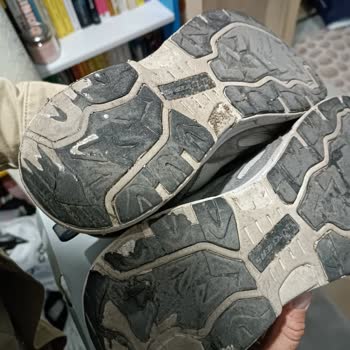 Skechers Kısa Sürede Deforme Olan Ayakkabı