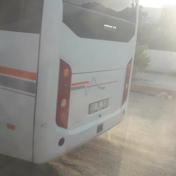 Hatay Birlik Turizm 31 Fe 915 Plakalı Araç Süren Sürücü Durmadı
