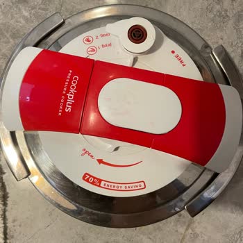 Karaca Züccaciye Lastiksiz Düdüklü Olur Mu?