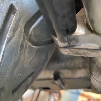 RKS Motor Grace 202 Motor Blogu Çatladı Yağ Kaçırıyor