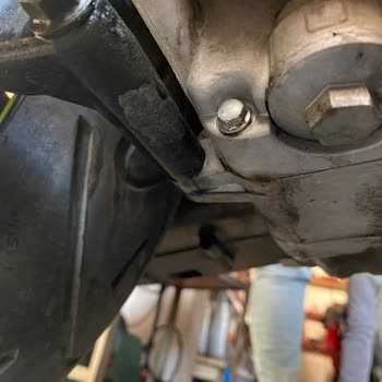 RKS Motor Grace 202 Motor Blogu Çatladı Yağ Kaçırıyor